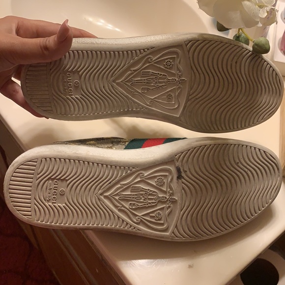 AUTHENTIC GUCCI SHOES 💯 - Picture 3 of 7